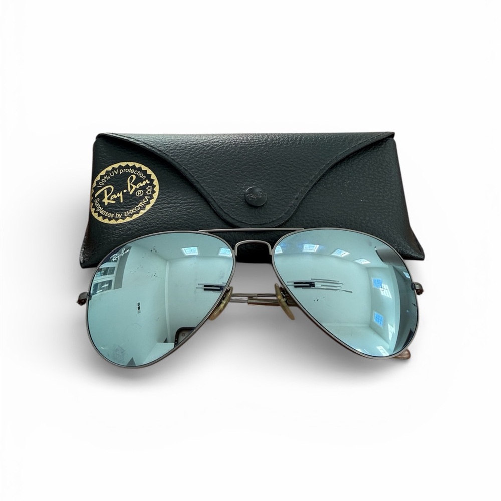Ray-Ban Aviator RB 3025 Sunglasses with case